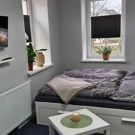 Schwalbennest Apartment Grossschirma